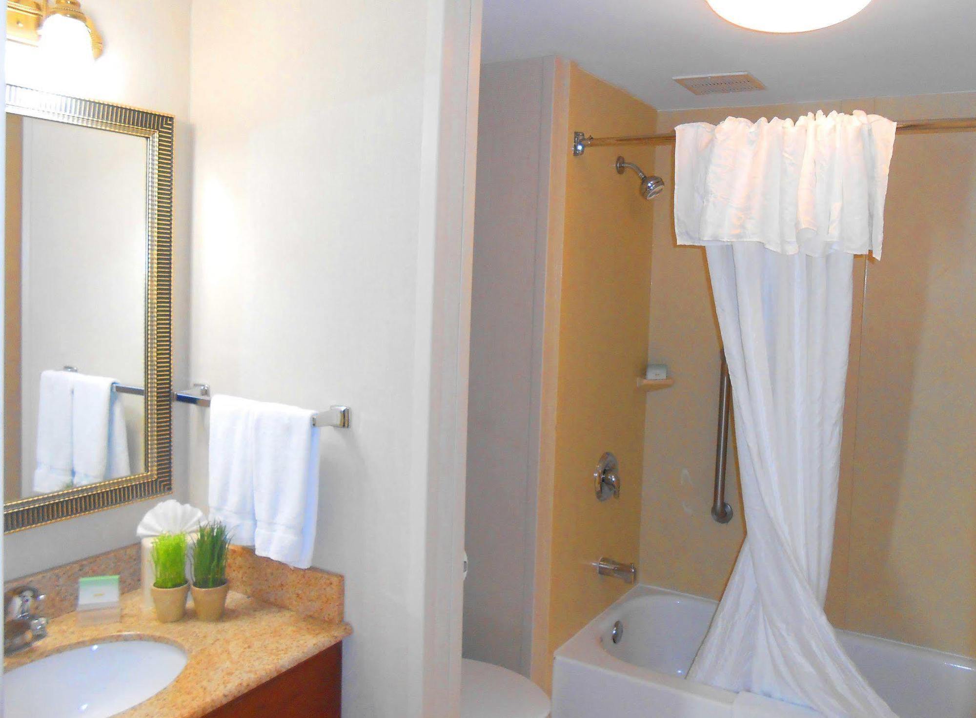 Homewood Suites By Hilton Hartford Downtown Extérieur photo