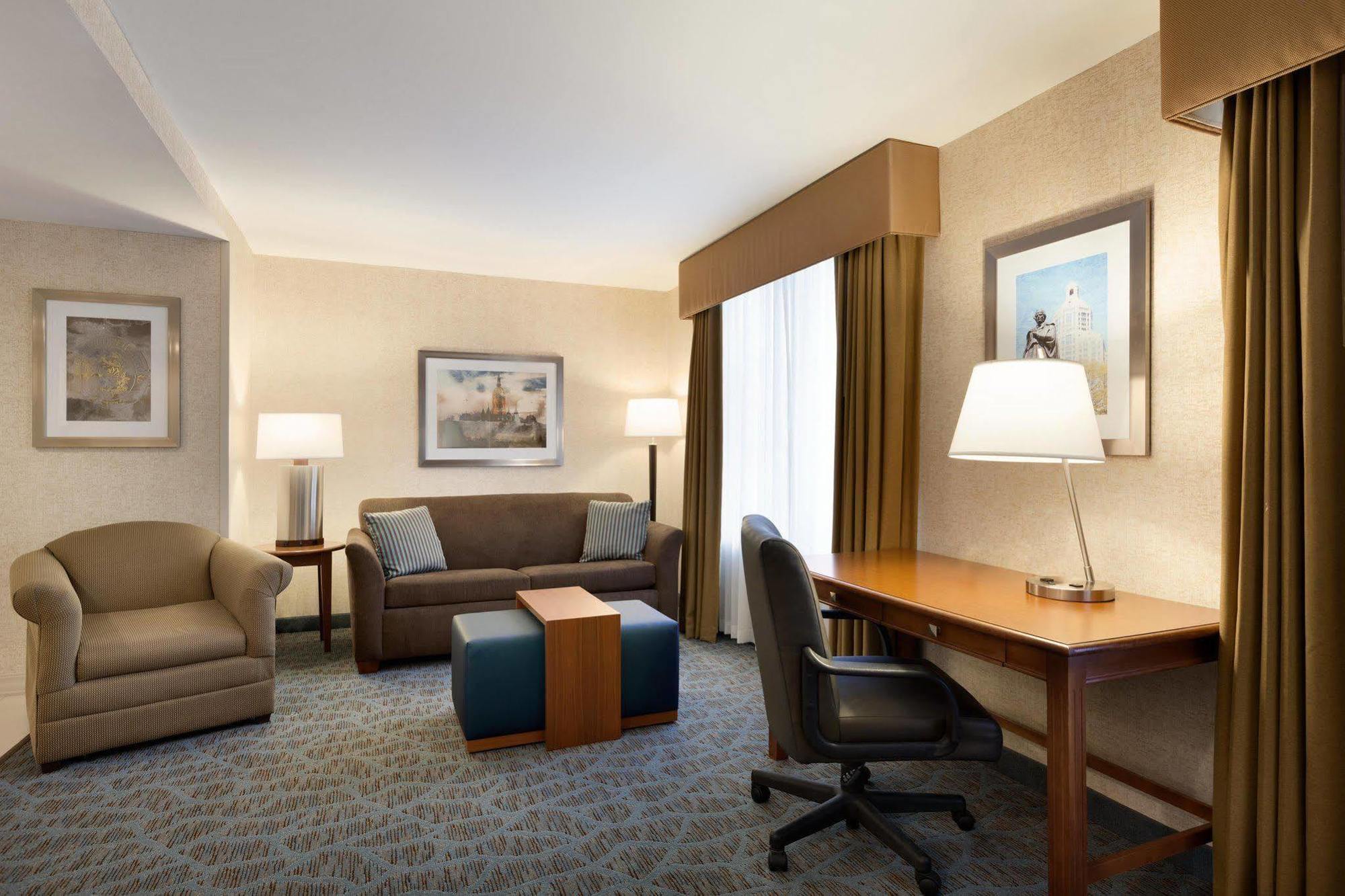 Homewood Suites By Hilton Hartford Downtown Extérieur photo
