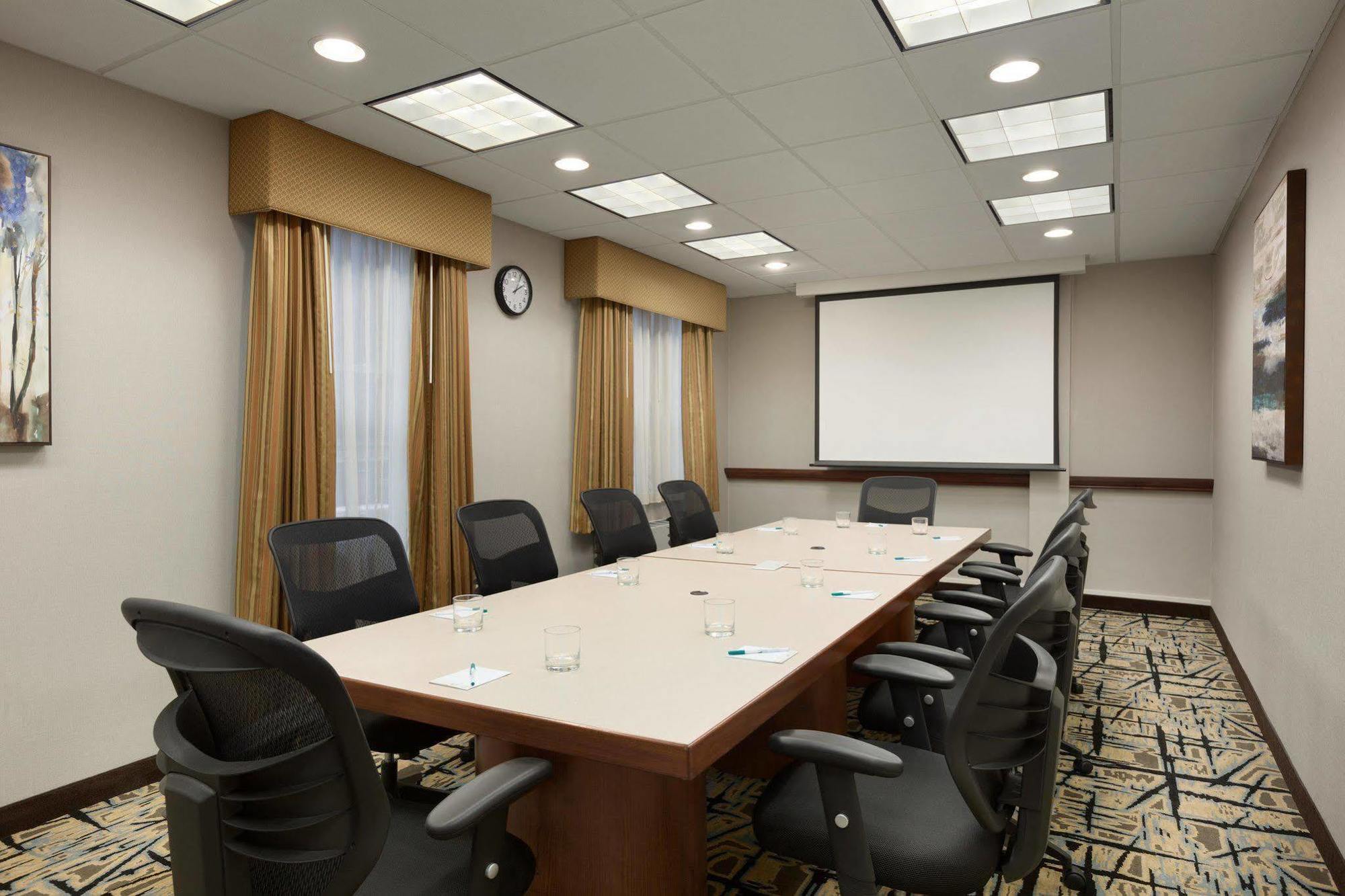Homewood Suites By Hilton Hartford Downtown Extérieur photo